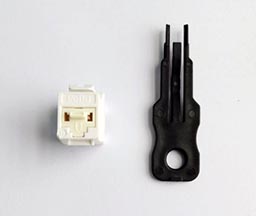 六類(lèi)(lèi)非屏蔽帶鎖RJ45信息模塊